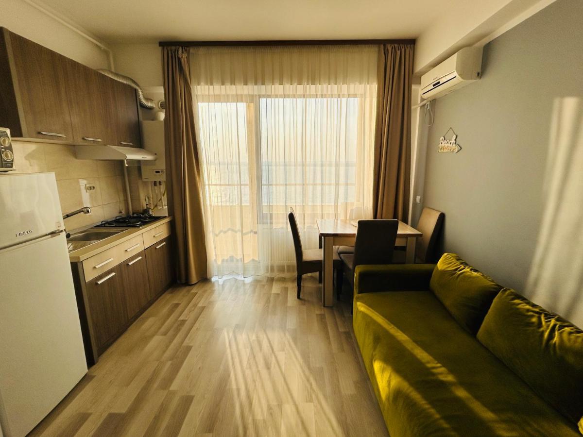 Catalina Summerland Apartaments Mamaia Nord Esterno foto