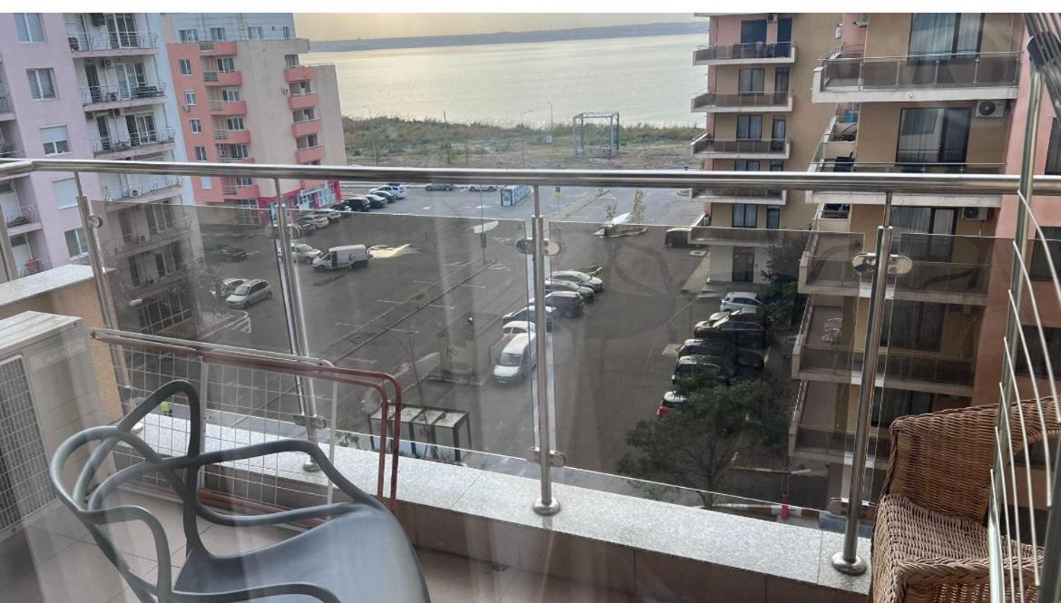 Catalina Summerland Apartaments Mamaia Nord Esterno foto