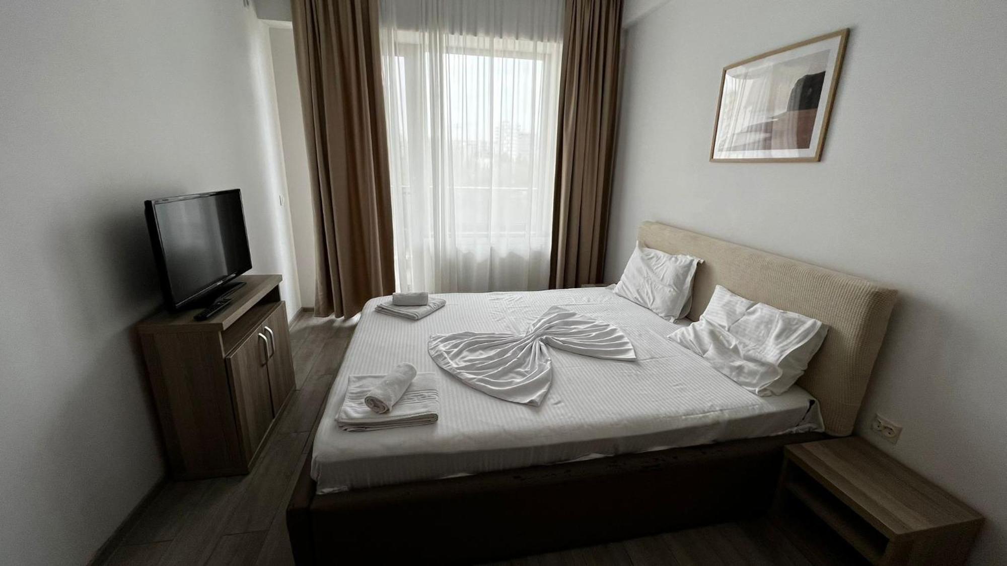 Catalina Summerland Apartaments Mamaia Nord Esterno foto