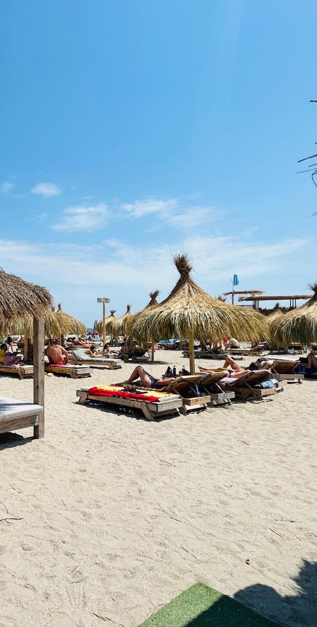 Catalina Summerland Apartaments Mamaia Nord Esterno foto