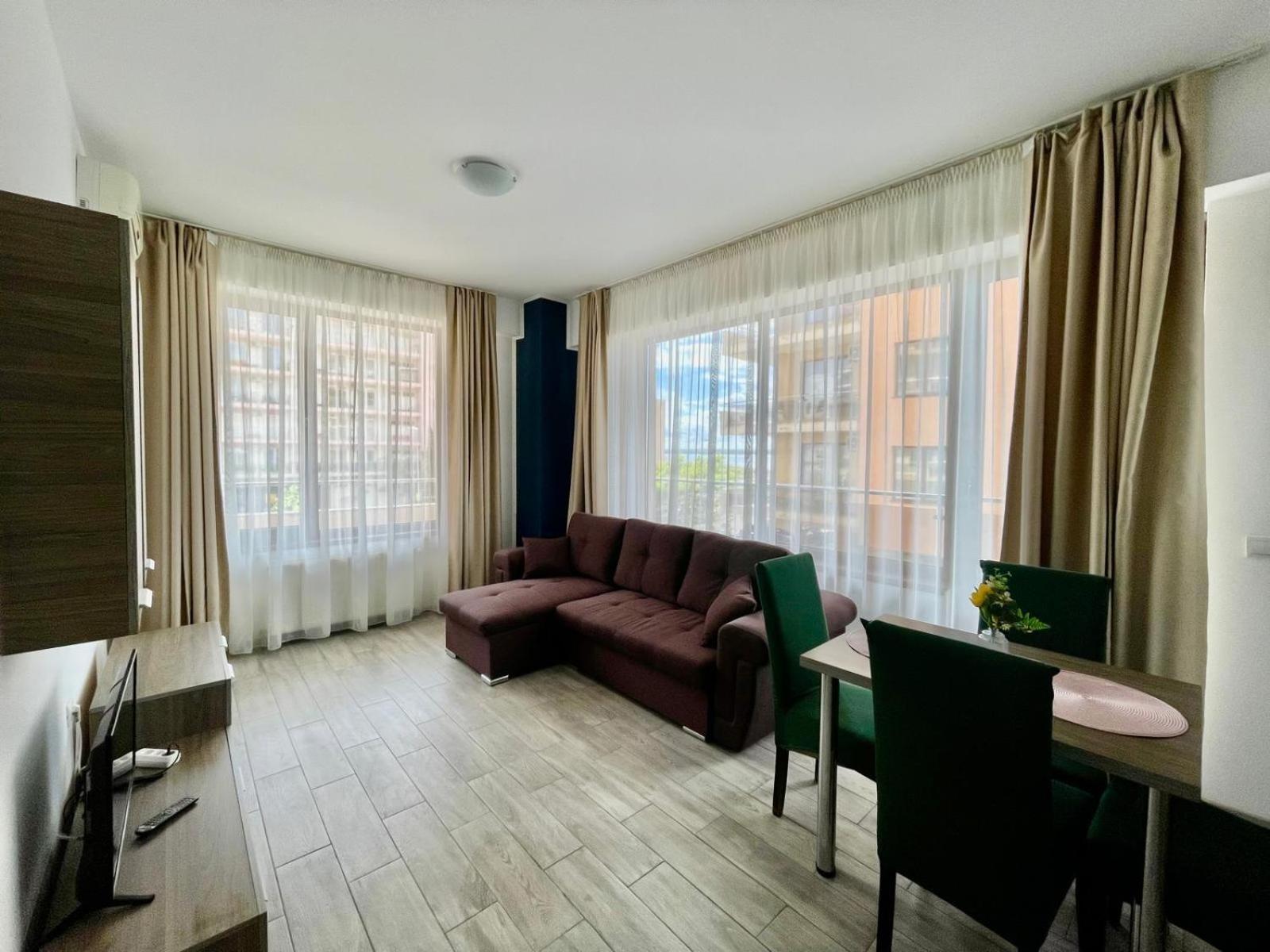Catalina Summerland Apartaments Mamaia Nord Esterno foto